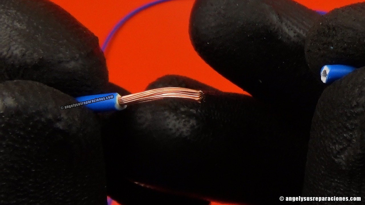Cable pelado de 1mm2